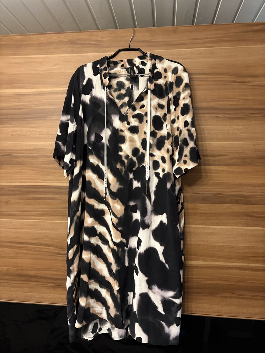 Marc Cain Vestiti: Marccain Kleid Gr. N 6 – Nuovo (secondo la descrizione) da Hefenhofen venduto da lada69