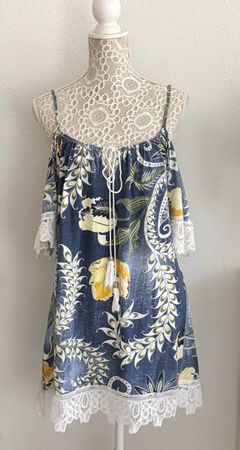 Kleid Gr.M mit speziellen Ärmeln 