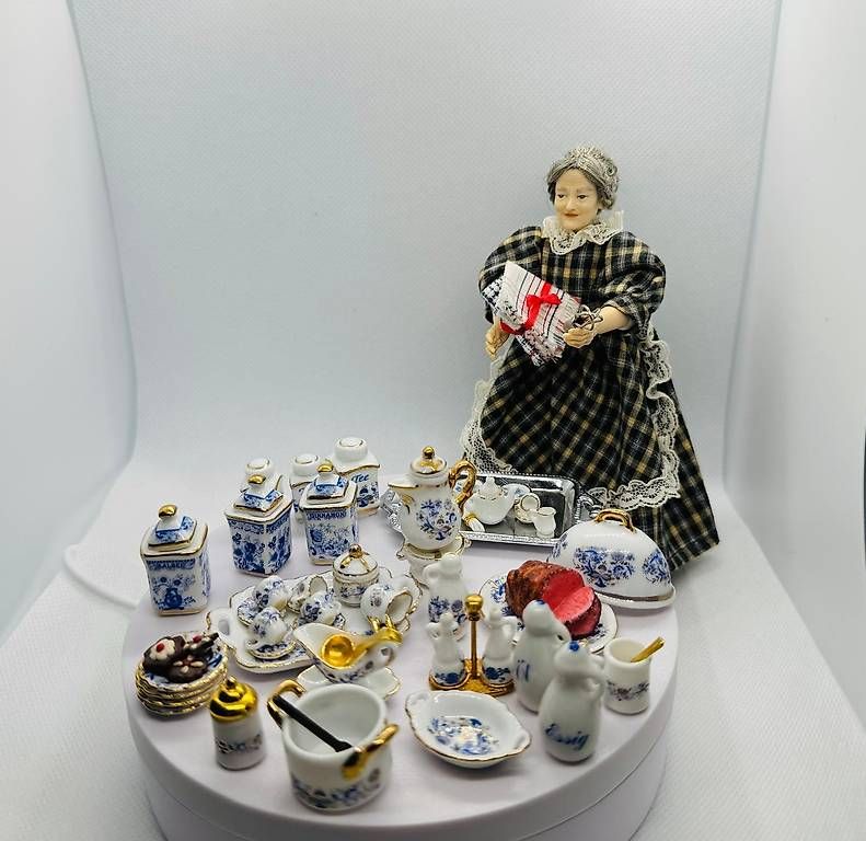 Bambole: Figurine Heidi Ott - Grand-maman  – Usato da Biel/Bienne venduto da Jeanne_K