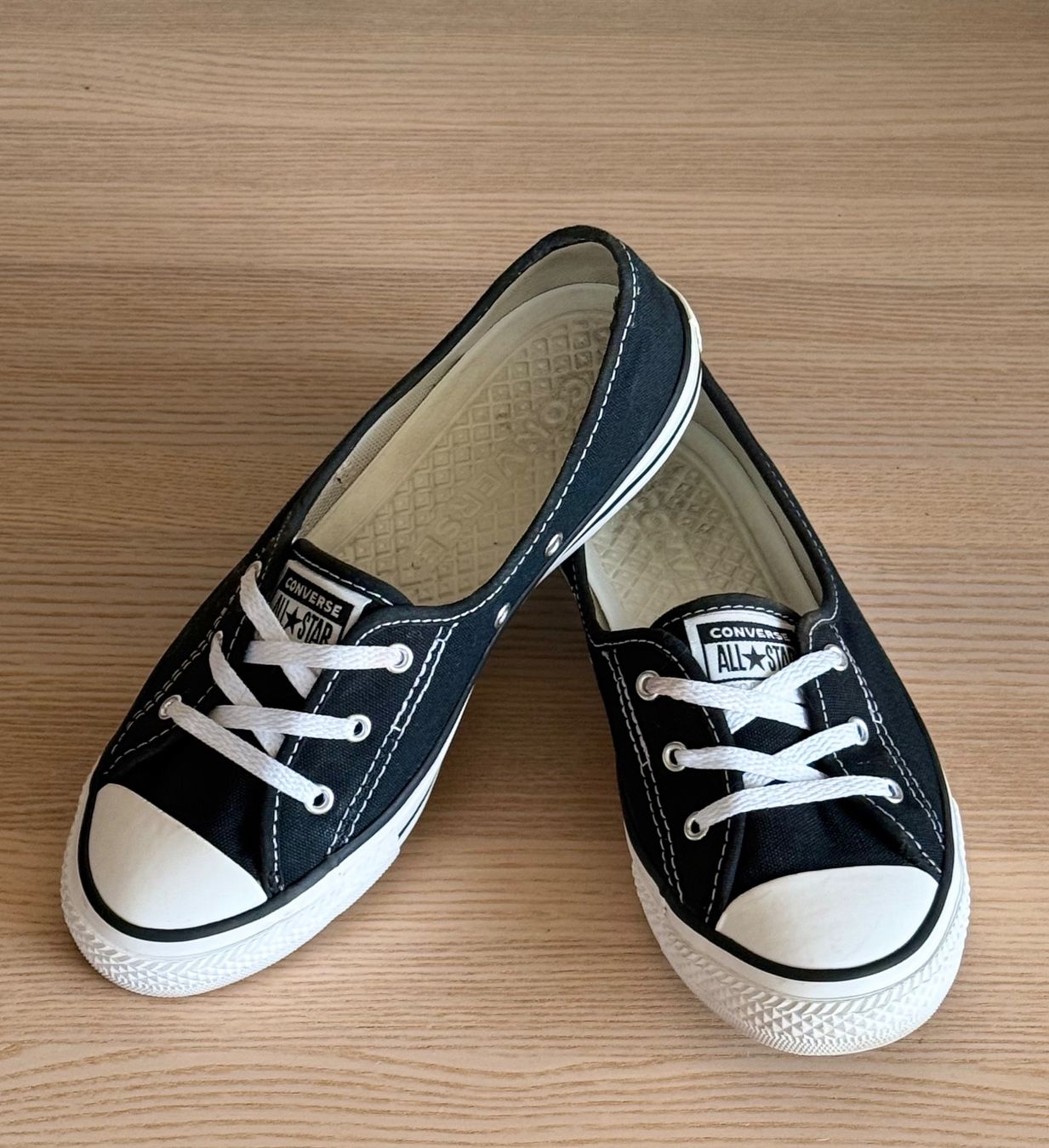 Scarpe da donna: All Star – Usato da Reinach AG venduto da BisMad3 7