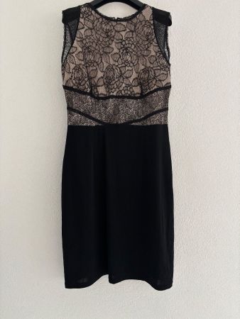 Robe fourreau