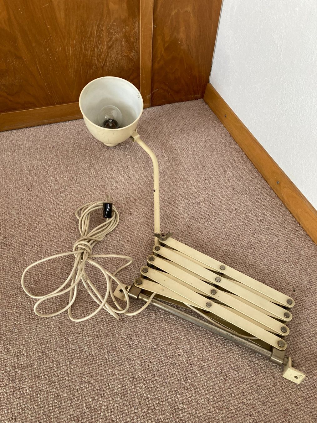 Lampade: Scherenlampe XL – Usato da Wil SG venduto da Pin05 1