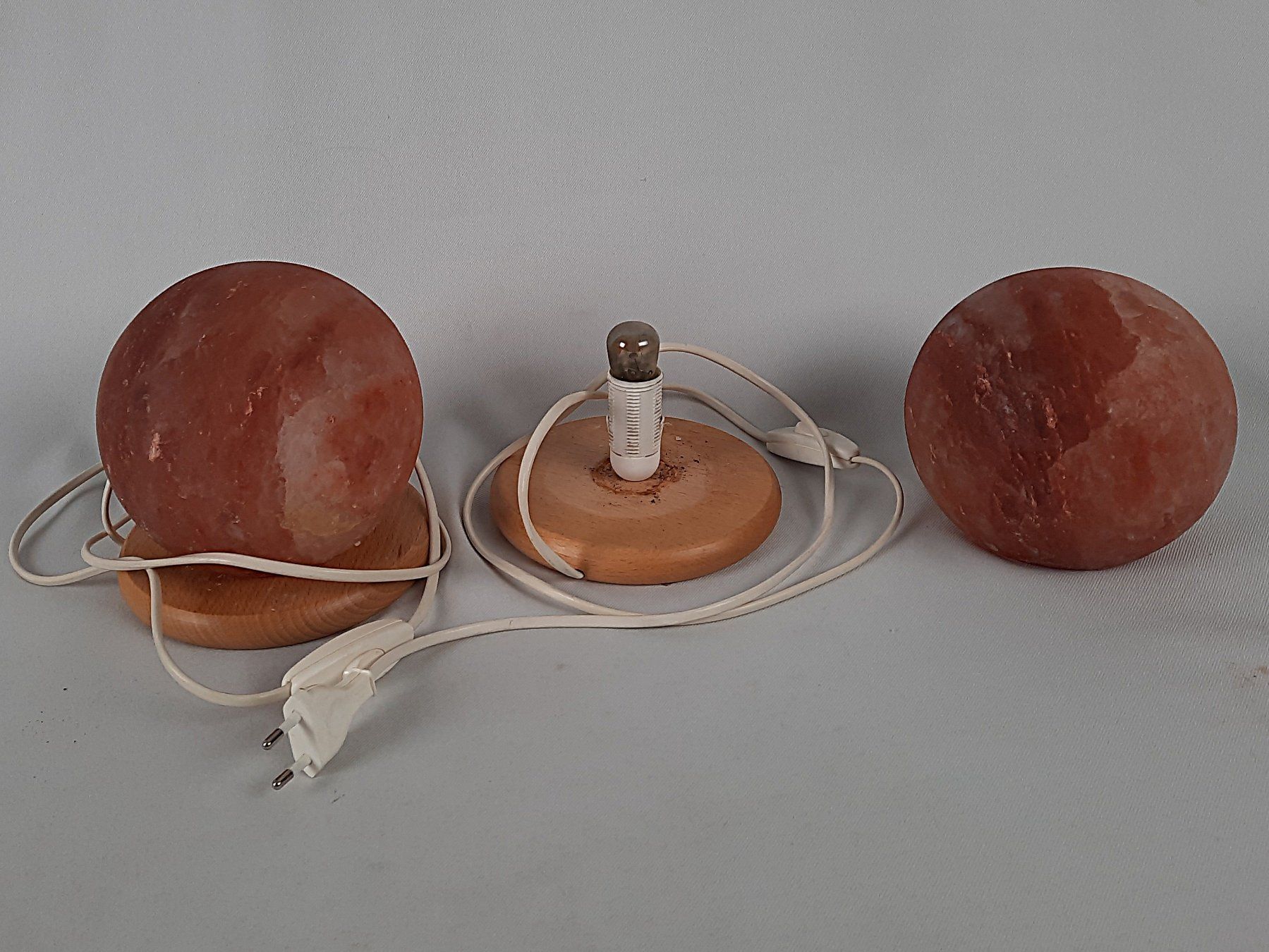 Lampade: Salzsteinlampen-Set in Kugelform – Usato da Beinwil am See venduto da Restwert_Beinwil