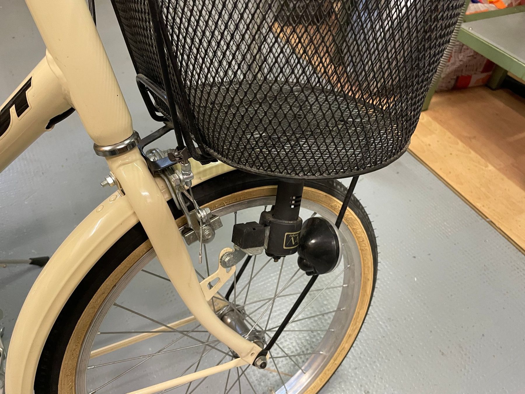 Vélos: Klapp-Minivelo optional mit Stützrädern – D'occasion à Schönenwerd par Concetta01 1