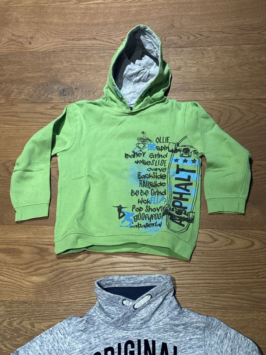 Pullover & Sweatshirts: Pullover 122/128 – Gebraucht aus Pratteln von Nala78 2