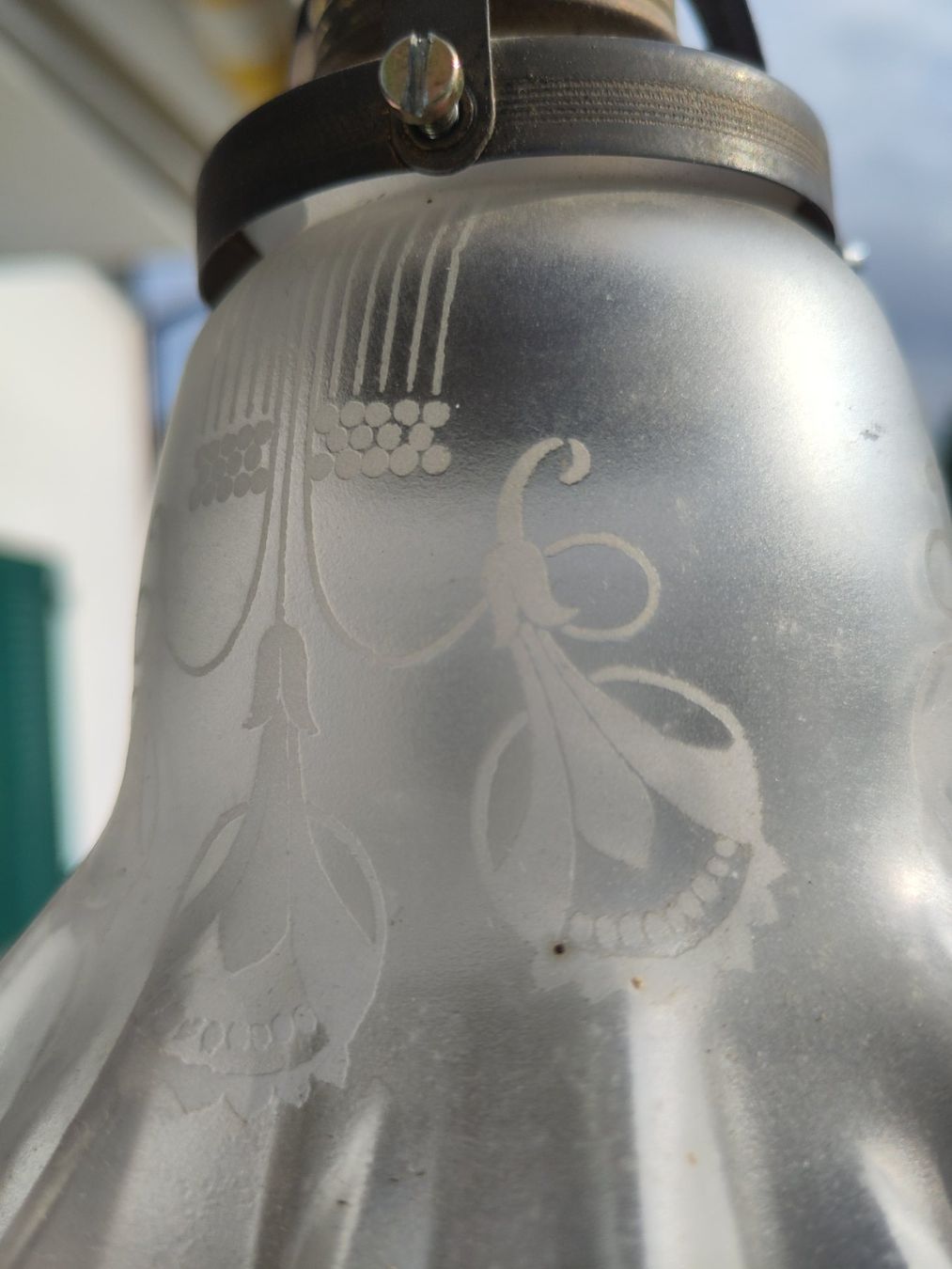 Lampade: Antike Lampe mit kunstvollem verziertem Glas – Usato da Oberbüren venduto da EBMA01 1