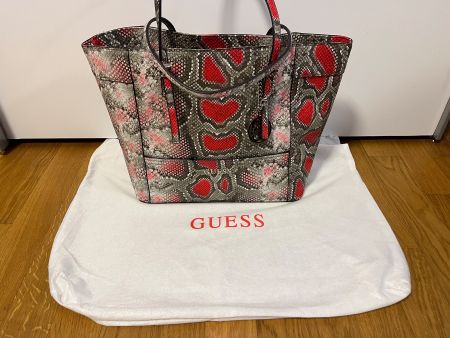 Neu Guess Handtasche NP 179,90 fr.