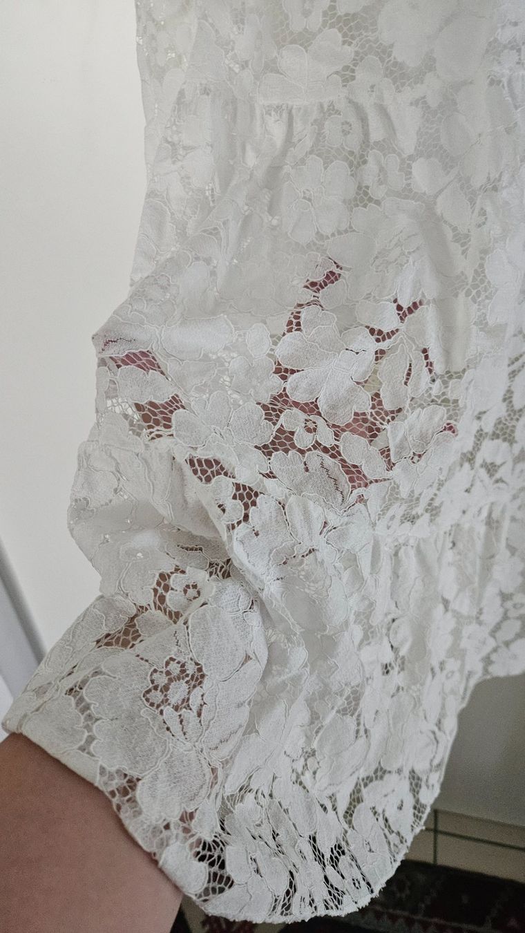Vestiti: Vestito cotone bianco semitrasparente tg.M/L – Usato da Melano venduto da H-Sara 2