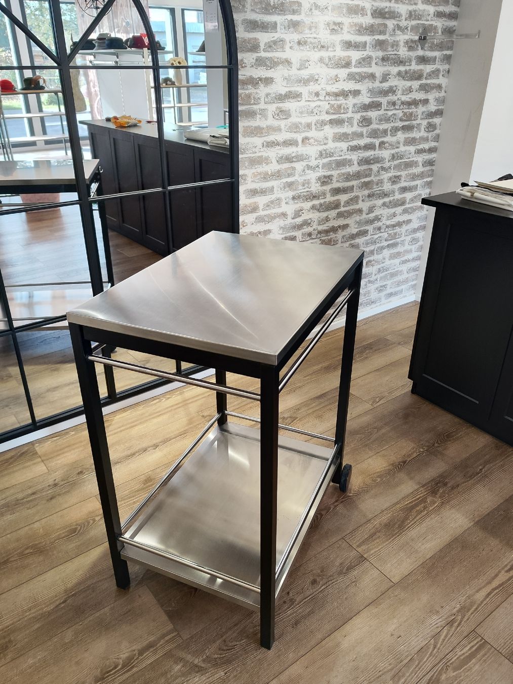 Ikea Servierwagen: Servierwagen – Gebraucht aus Dussnang von  2
