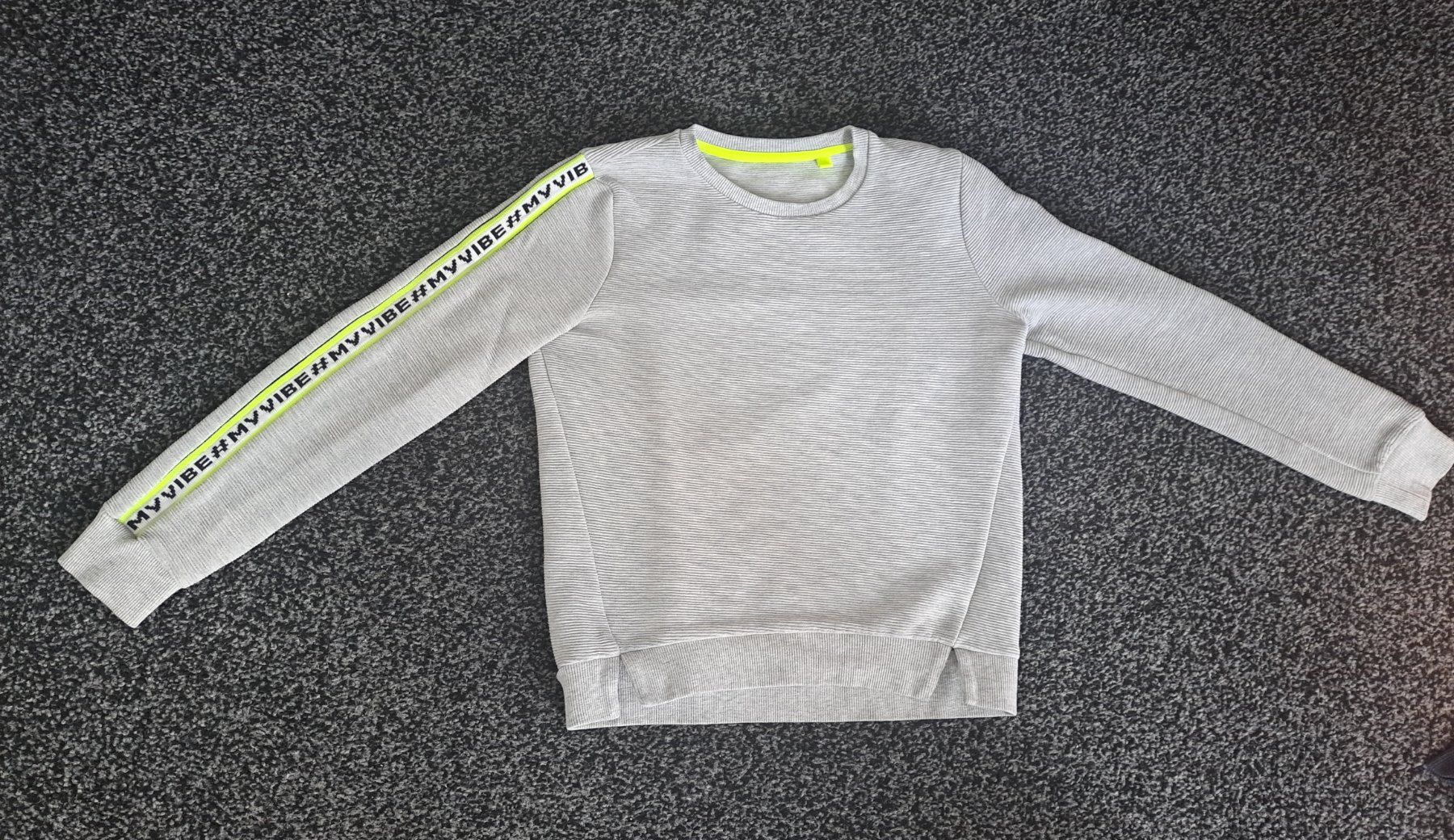 C&A Maglioni & Felpe: Pullover von C&A, Grösse 134/140 – Usato da Kaltbrunn venduto da Nili133
