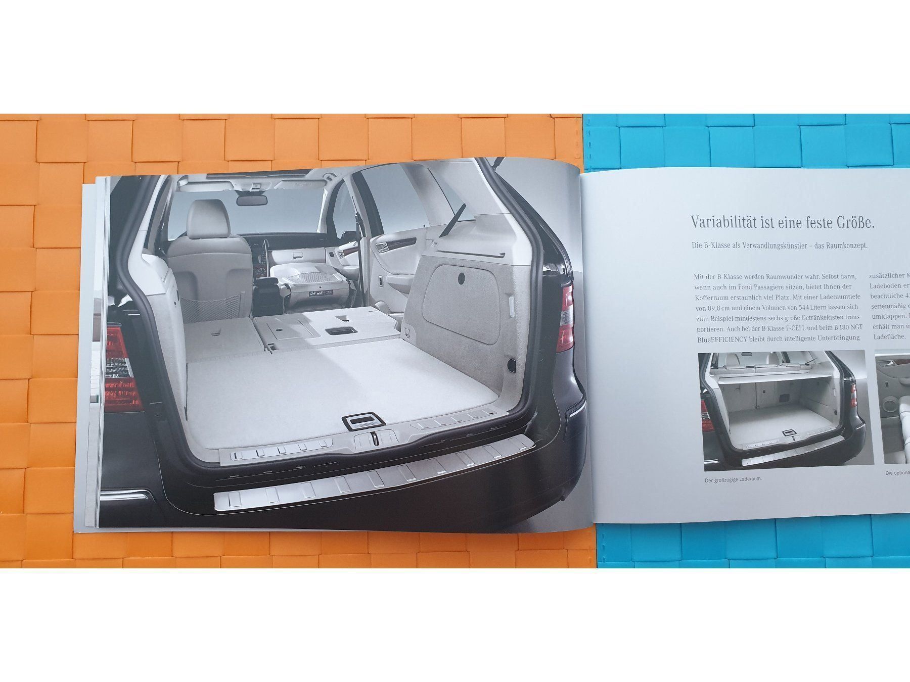 Riviste & Magazine: MERCEDES B / B-KLASSE - Prospekt / Katalog – Usato da Viganello venduto da CARLiteratur 3