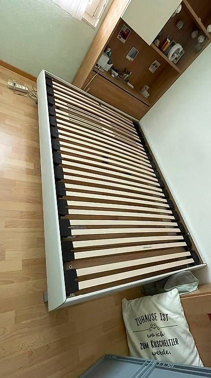Letti: Bett mit Lattenrost 140cm breit – Usato da Brunnen venduto da Noldius 1