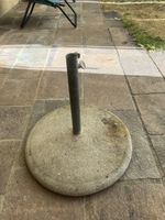 Schirmständer mit Betonsockel 50 cm