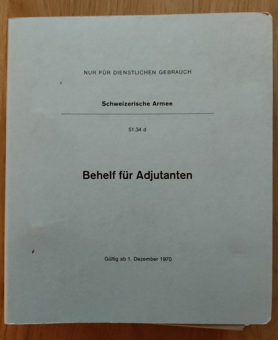 Livres: Befehl für Adjutanten – Neuf (Voir description) à Sigriswil par Ricola1977