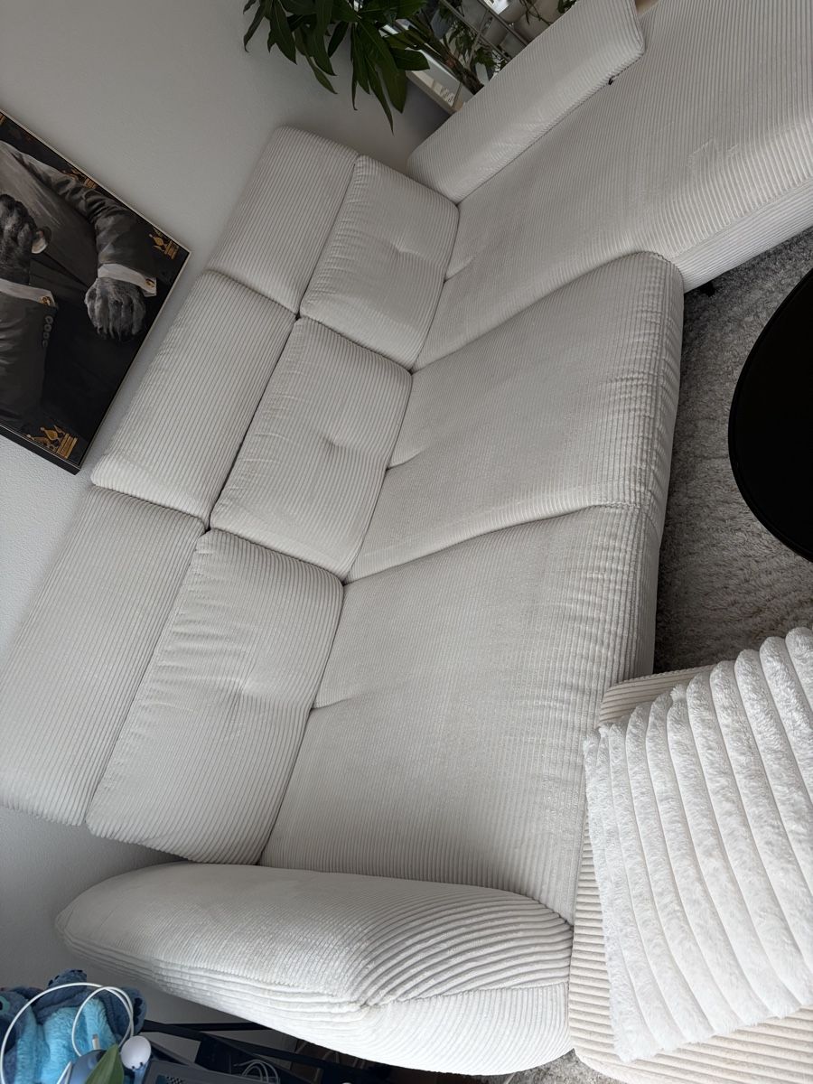 Mömax Sofas: Ecksofa Cord weiss mit Hocker – Neu (gemäss Beschreibung) aus Hindelbank von geometrix 3
