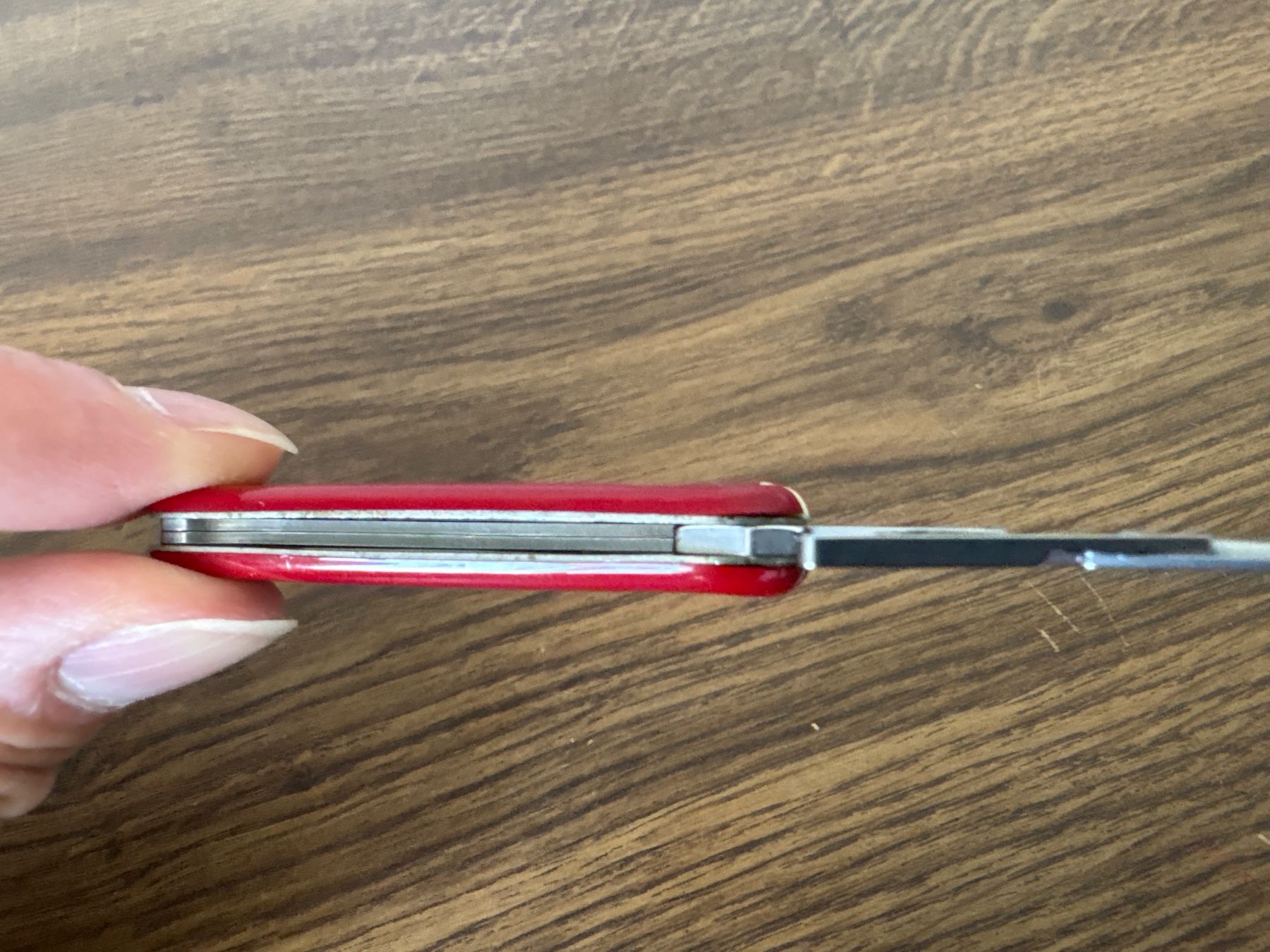 Victorinox Coltelli tascabile: VICTORINOX - Classic - Sackmesser - ROCHE – Usato da Andwil SG venduto da Rainboli 7
