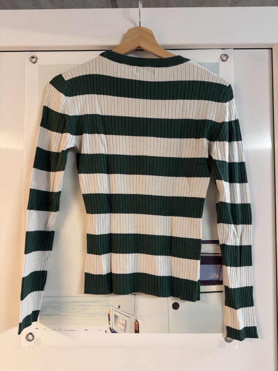 Pullover & Sweatshirts: Pullover JDY gestreift grün-weiss Gr. M – Gebraucht aus Känerkinden von melbaumg 1