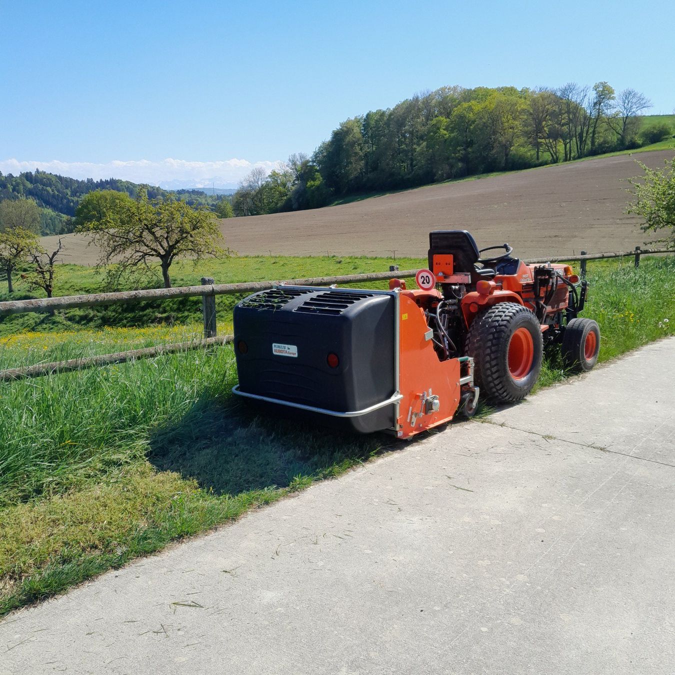 Tutte le macchine: Tondobac hâcheur Peruzzo pour micro-tracteurs! – Usato da Cuarny venduto da Micro-tracteur 4