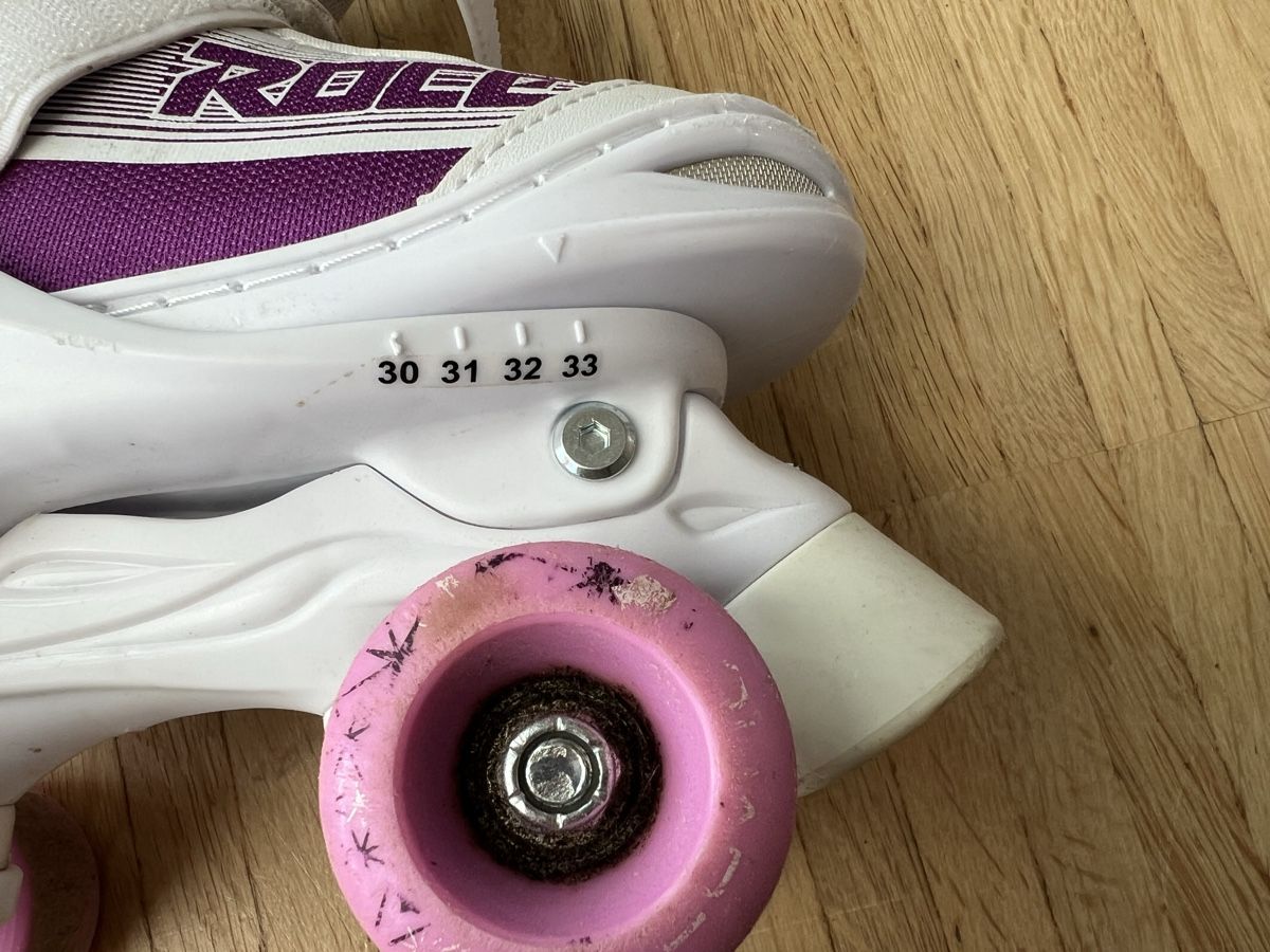 Pattini in linea & Pattini a rotelle: ROCES ROLLSCHUHE Mädchen, Verstellbar Grösse 30-33 – Usato da Rickenbach Sulz venduto da Joelsalvi0 2