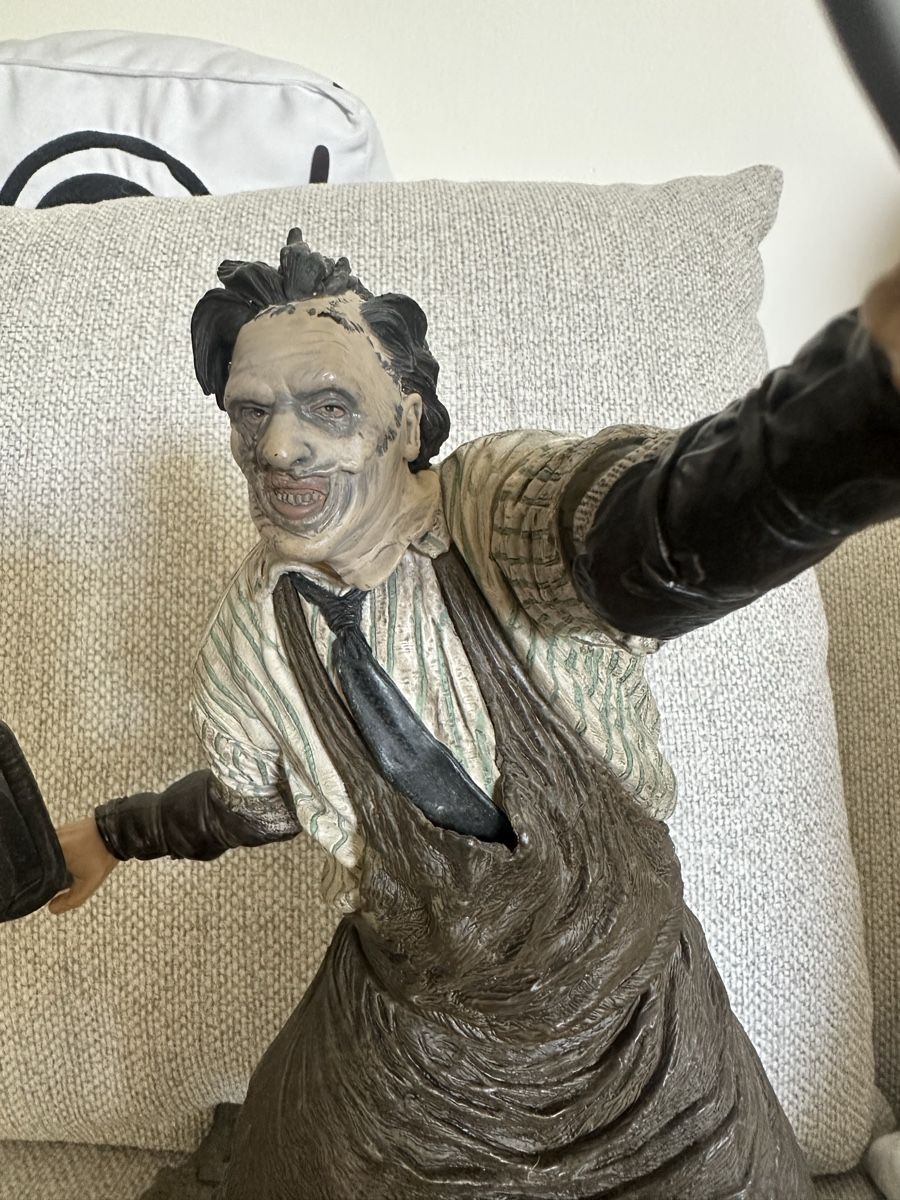 Statuette: Leatherface  – Usato da Glattpark(Opfikon) venduto da ConnyLee 1