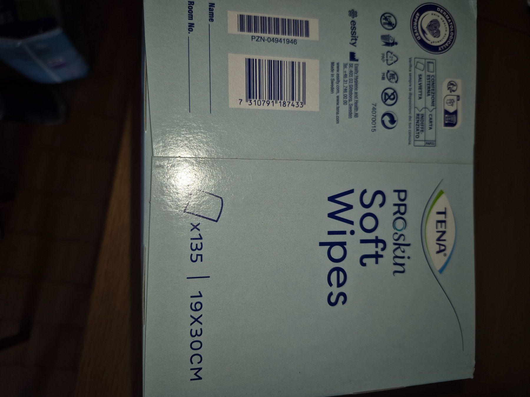 Autres soins du corps: Tena Soft Wipes 19x30 cm – Neuf avec emballage d'origine à Buttikon SZ par sefa02 2