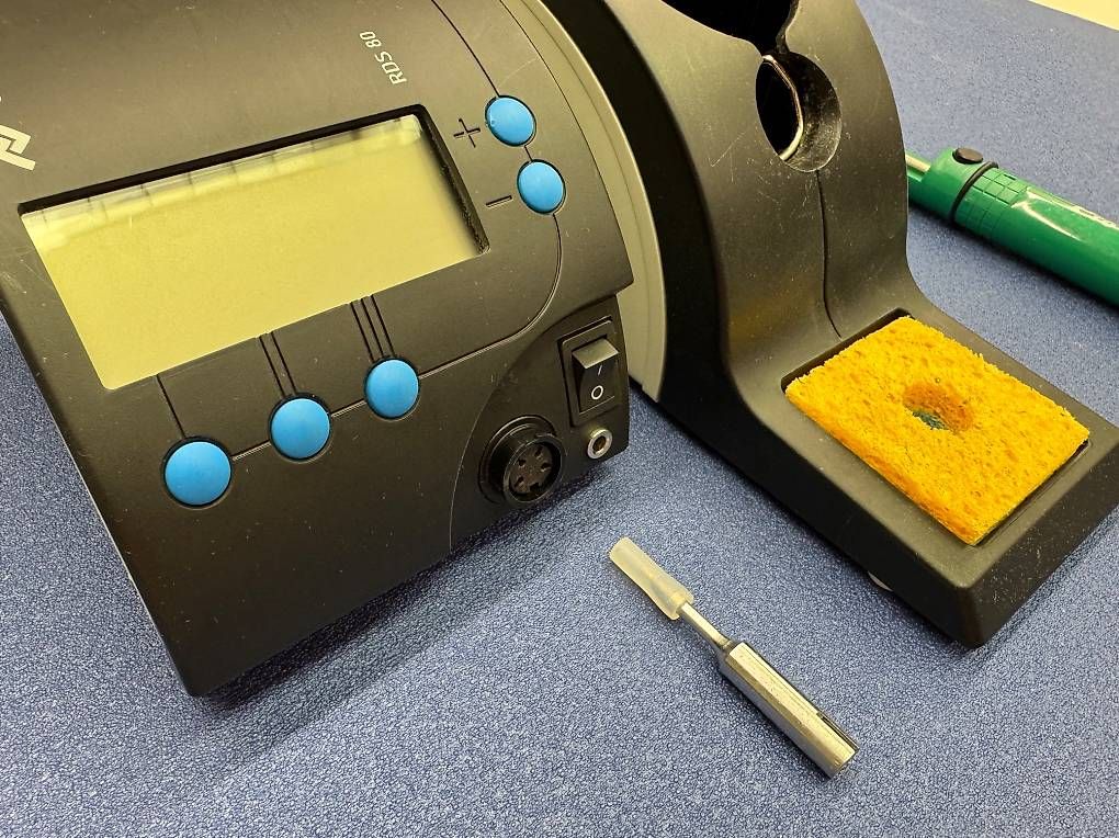 Componenti elettronici: ERSA RDS80 Mikroprozessorgesteuerte Lötstation – Usato da Wallisellen venduto da WB8304 2