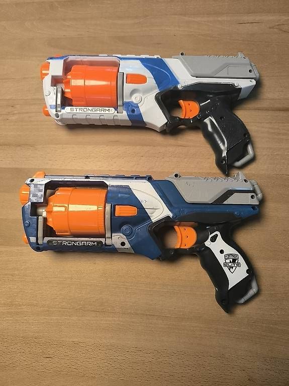 Nerf Spielzeuge: Nerf Elite Stromgarm 2 Stk – Gebraucht aus Burgdorf von Glizzy
