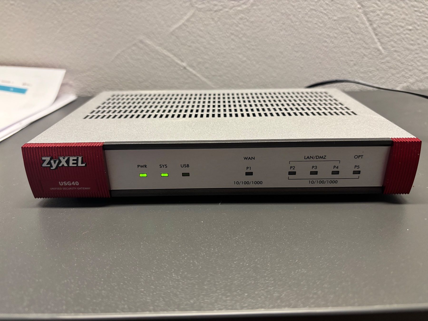 Zyxel Firewall: Zyxel Zywall USG 40 Firewall – Usato da Rothenburg venduto da Vanzonk