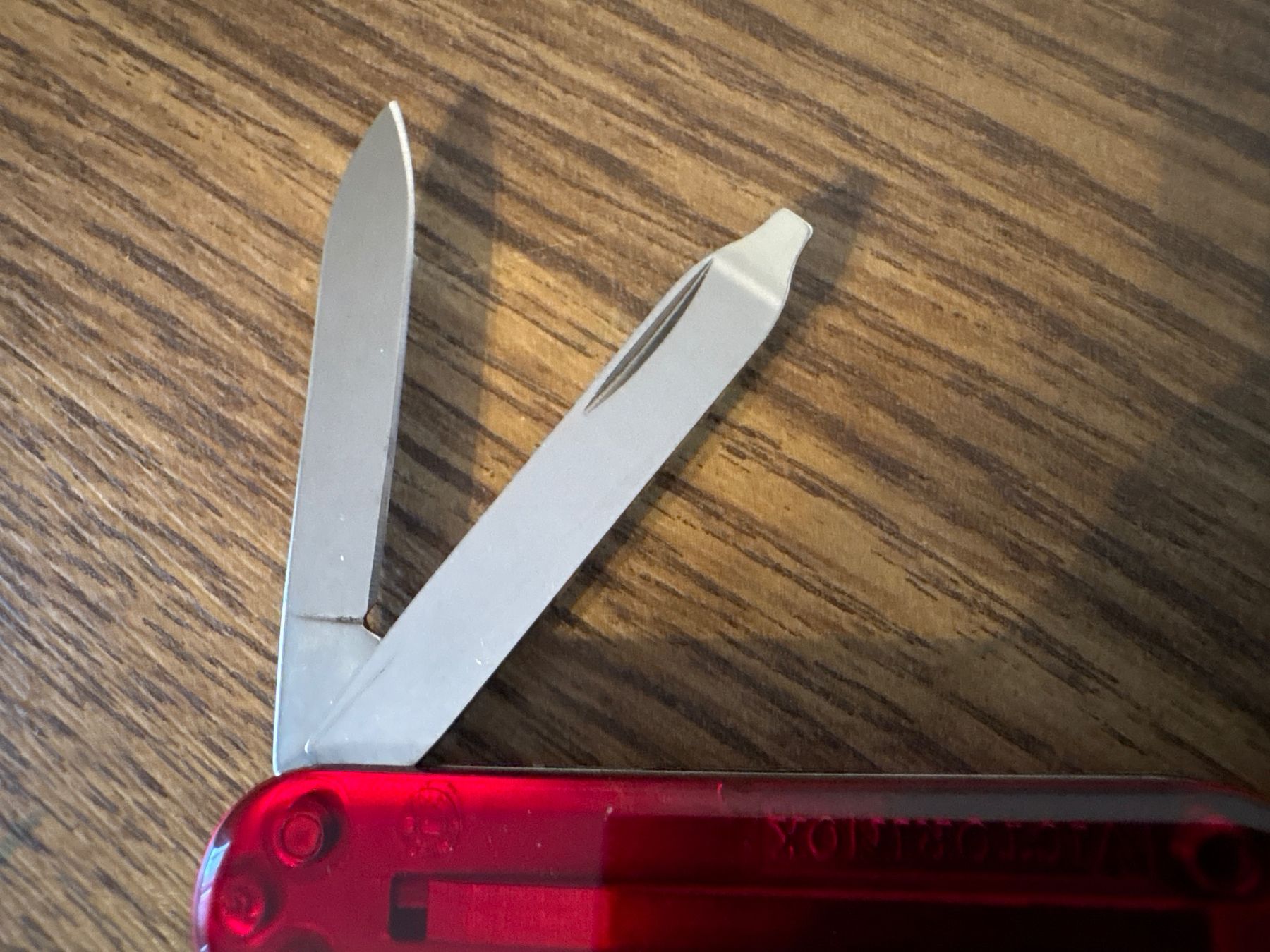 Victorinox Coltelli tascabile: VICTORINOX - Swiss Lite red trans - Sackmesser – Nuovo (secondo la descrizione) da Andwil SG venduto da Rainboli 4