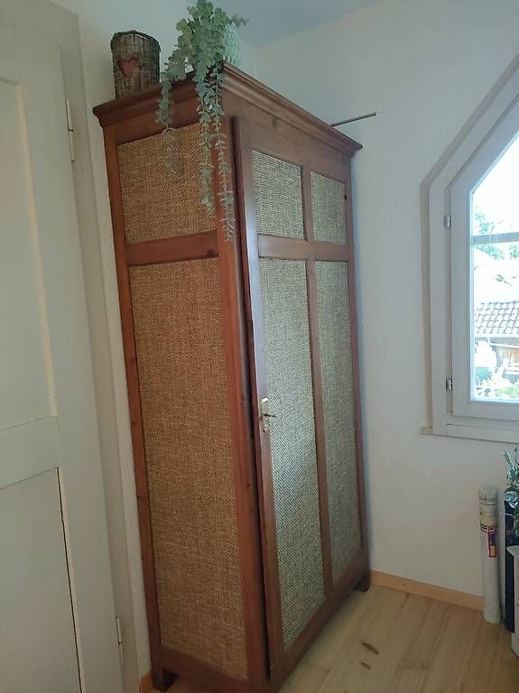 Schränke: Schöner Schrank – Gebraucht aus Langenthal von rit_7ygk