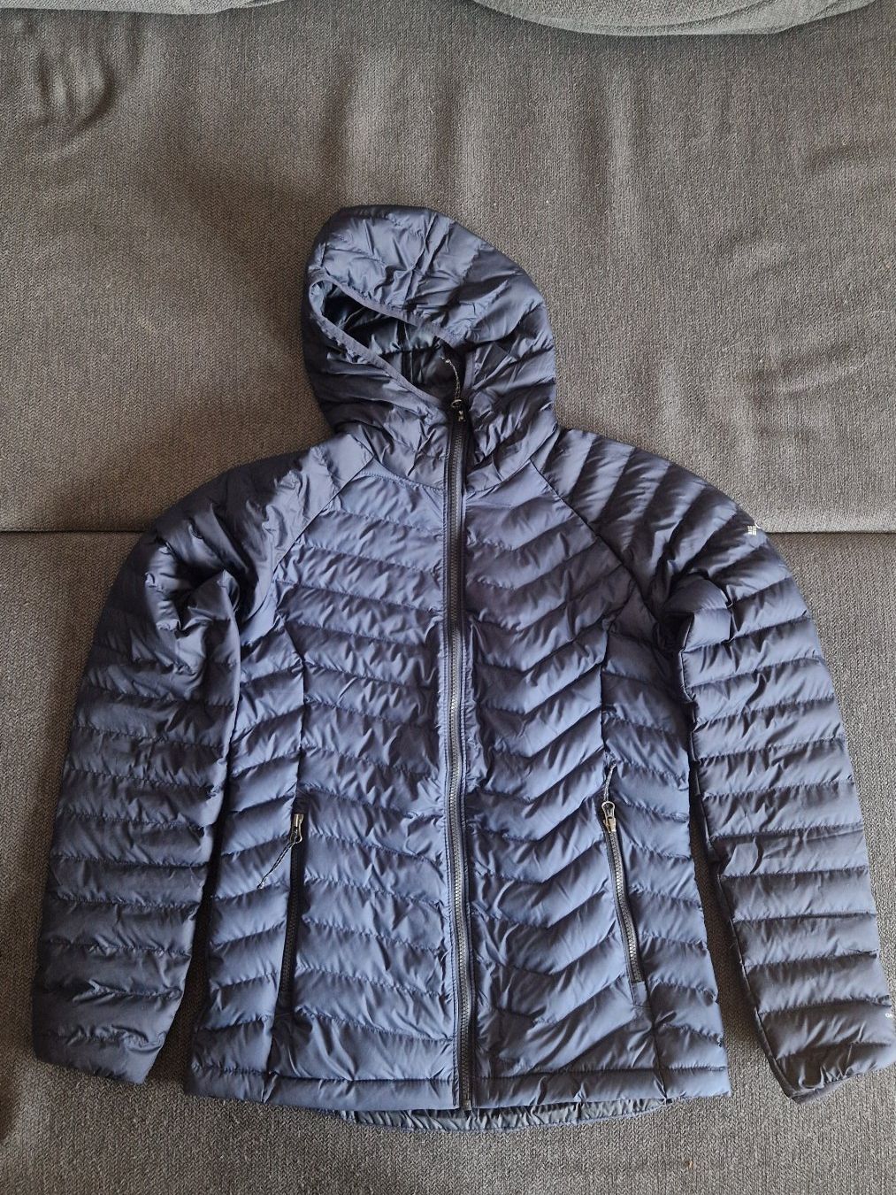 Columbia Giacche: Columbia Powder Lite Jacket – Nuovo (secondo la descrizione) da Le Grand-Saconnex venduto da arkanoid555 7