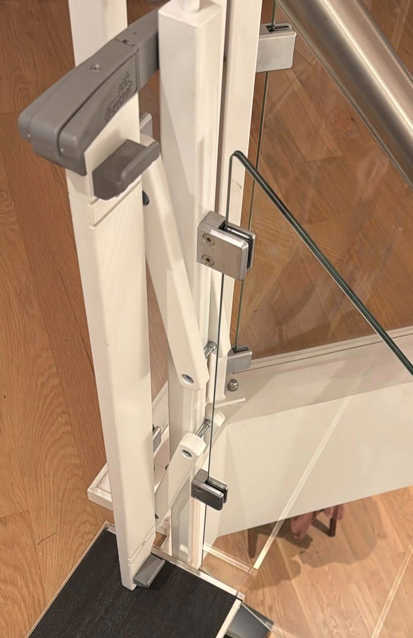 Tutto per la sicurezza: Geuther Kinder Treppenschutzgitter weiss – Usato da Lufingen venduto da Laudine_G 3