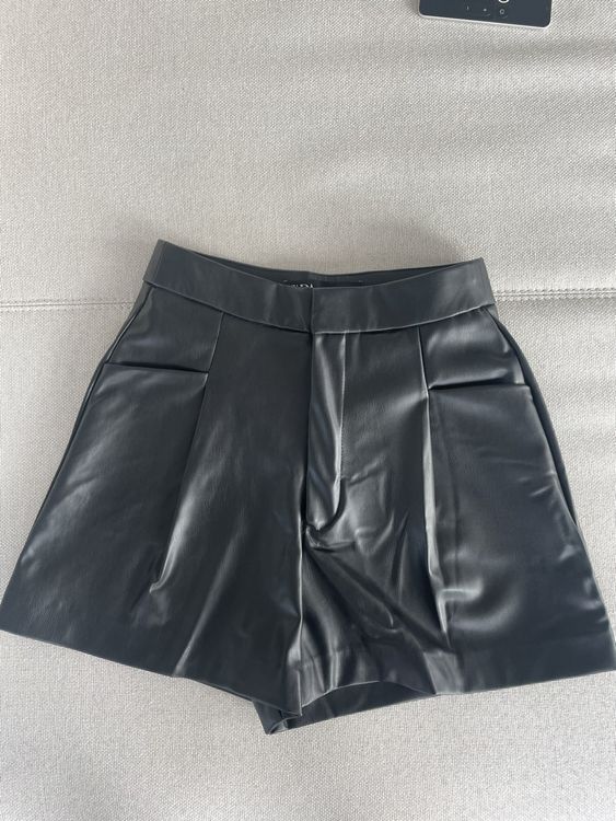 Zara Faux Leather Shorts Kaufen auf Ricardo
