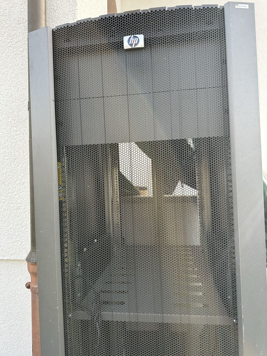 Server: Gebraucht Server – Gebraucht aus Dietikon von moradi24 2