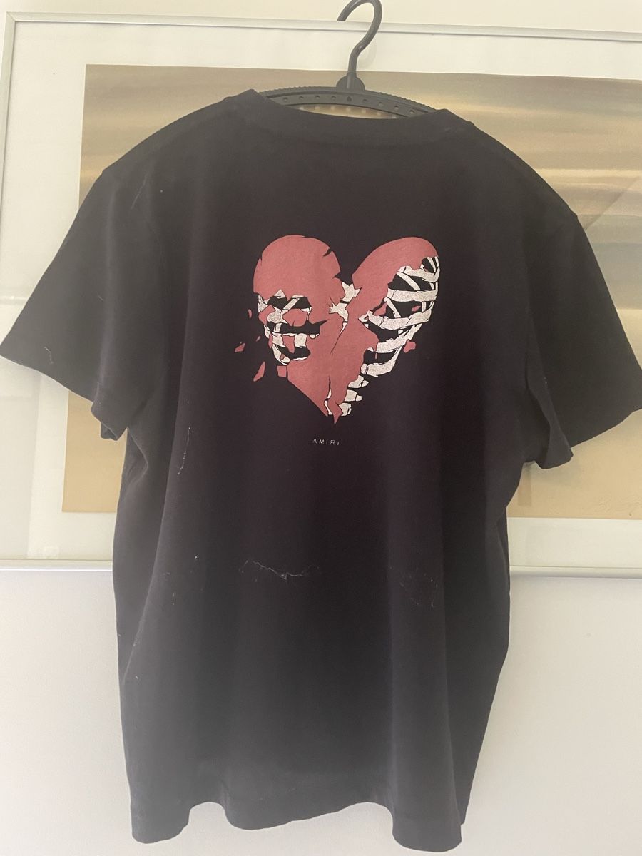 Amiri T-Shirts: Аmiri T Shirt – Neu und originalverpackt aus Bülach von all_nxk6 1