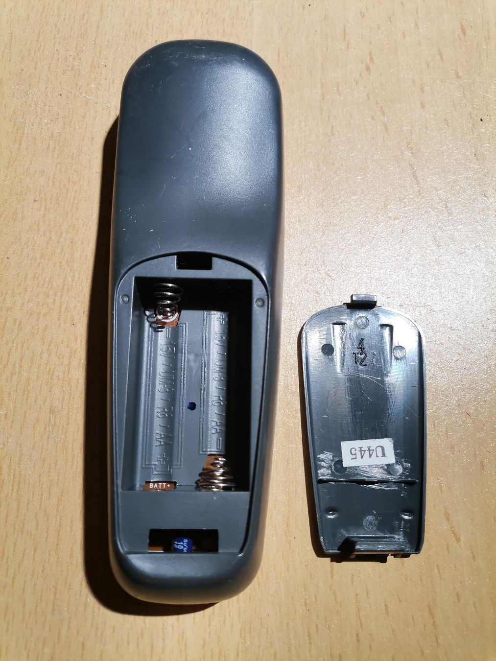 Philips Telecomandi: Philips Fernbedienung - gebraucht – Usato da St. Gallen venduto da Bir_Rer 1