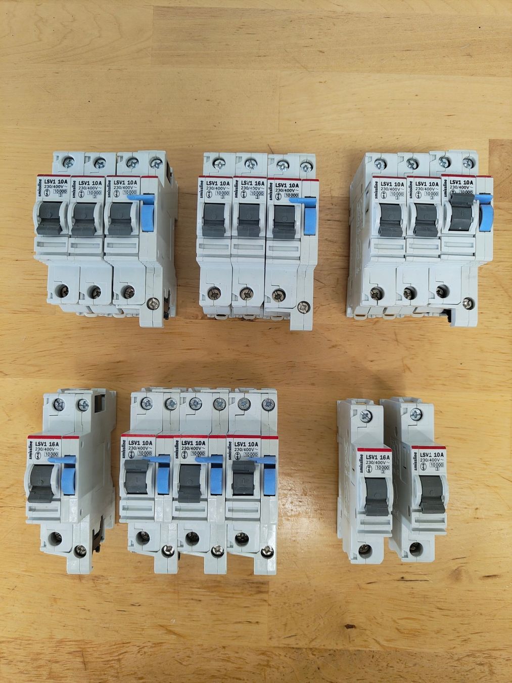 ABB Alimentazione elettrica: ABB Leitungsschutzschalter LSV1 – Usato da Emmenbrücke venduto da BlSi 1