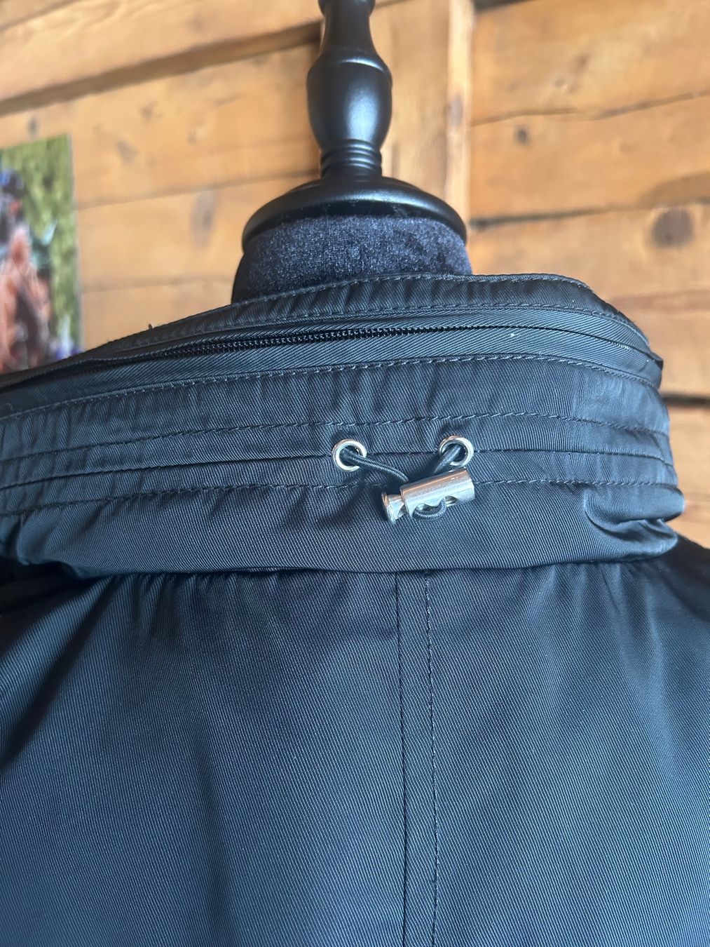 Manor Vestes: Parka Manor noir – D'occasion à Val-d'Illiez par Dombou 2