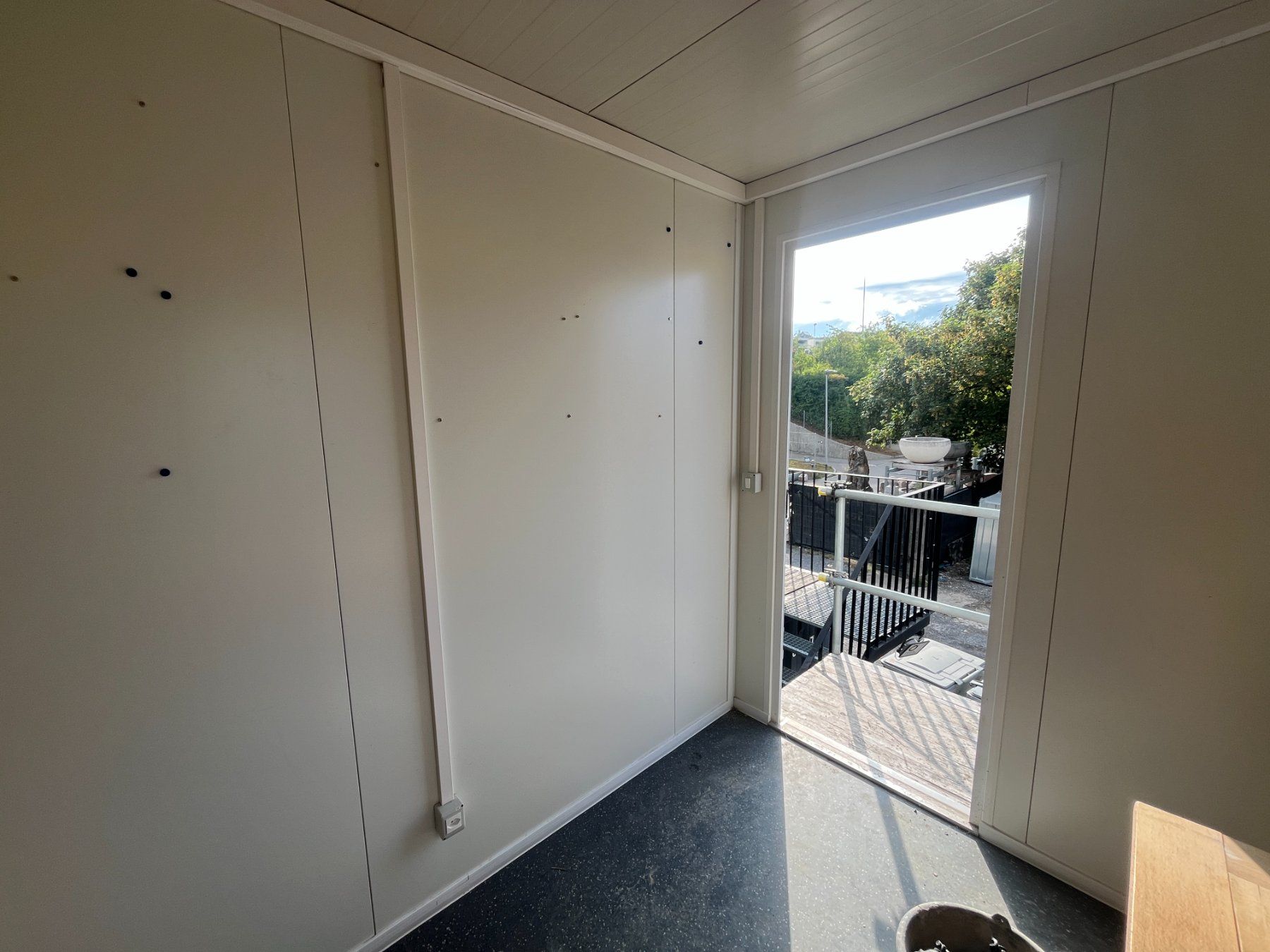 Baucontainer: Mannschaftscontainer / Baucontainer mit Heizung etc. – Gebraucht aus Wohlen AG von nadine-rafi 3
