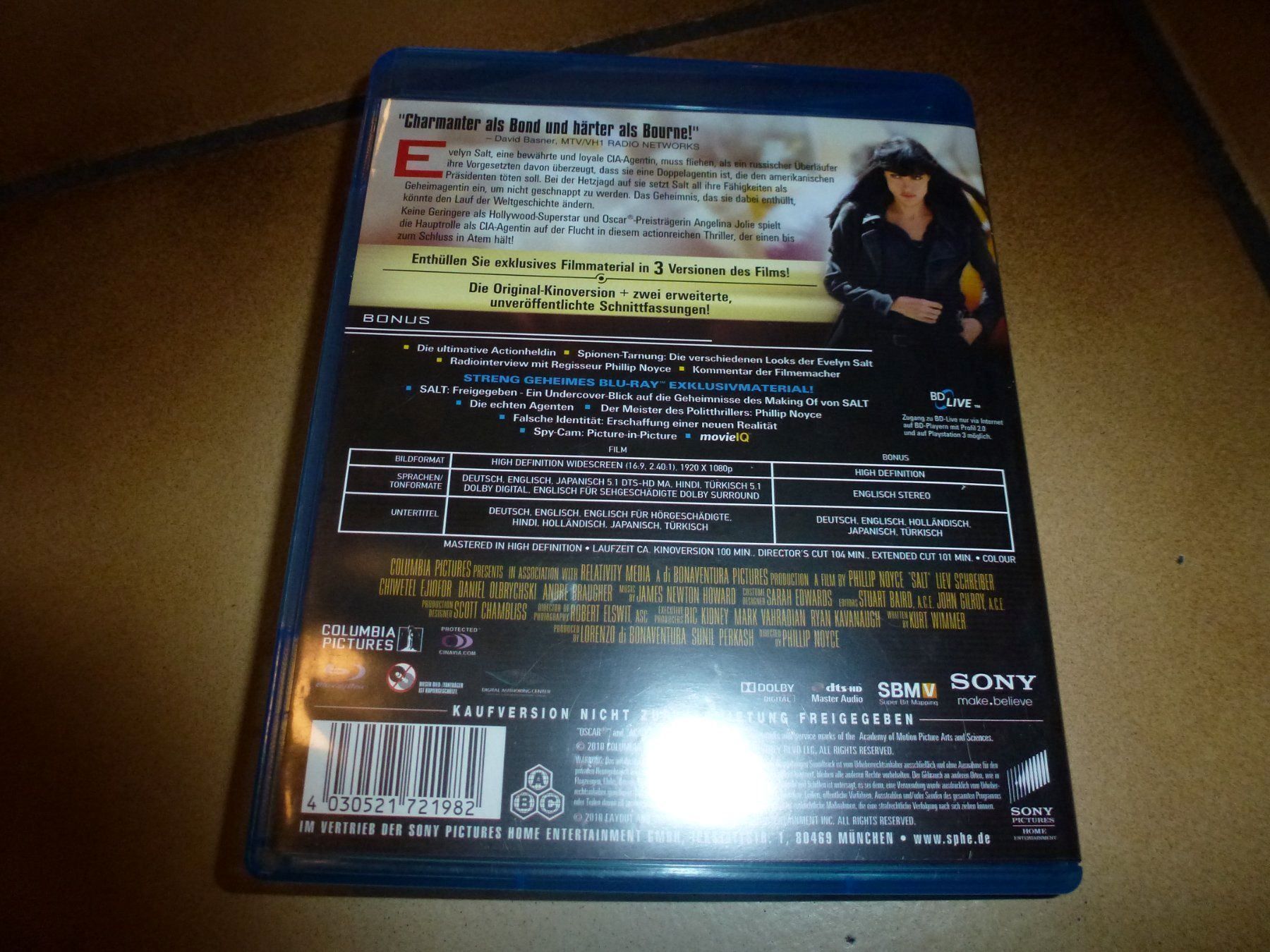Tutti i DVDs: Salt (BLU-RAY) – Usato da Olten venduto da Disc-Verkauf 2
