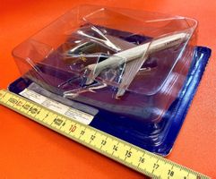 Modell Flugzeug Metall Lockheed - CALEDONIAN - 1 : 500