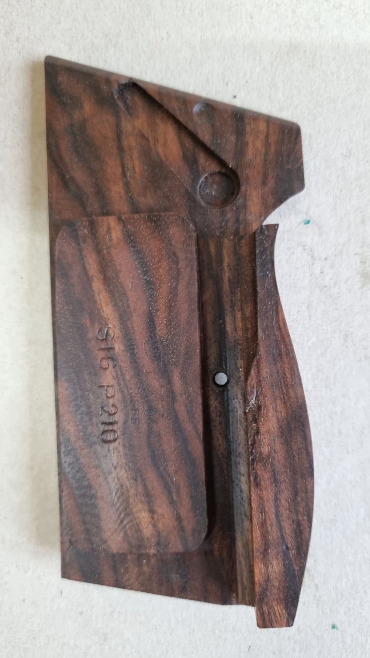 Schützensport: SIG 210 / P49 Griffschalen mit Schweizerkreuz – Gebraucht aus Koblenz von  5