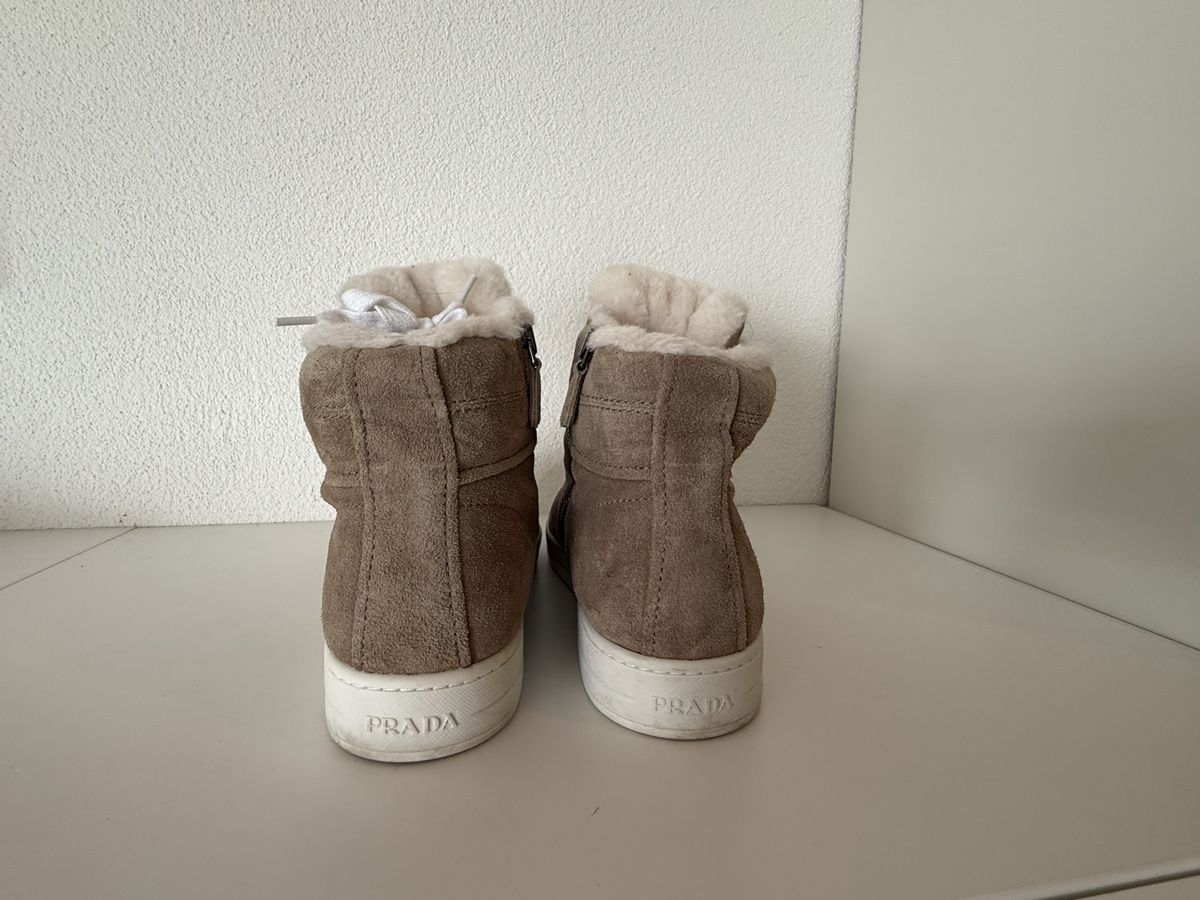 Prada Scarpe da donna: Prada Winter Schuhe Wildleder Gr. 39 – Usato da Oberglatt ZH venduto da lar_2nv2 3
