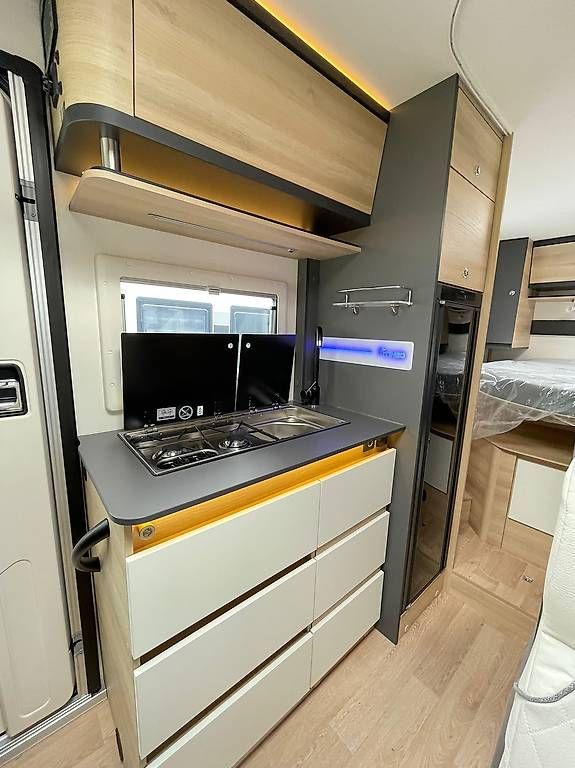 Veicoli da campeggio: Itineo Famili Compact CM660 – Usato da Langenthal venduto da Reisemobil01 8