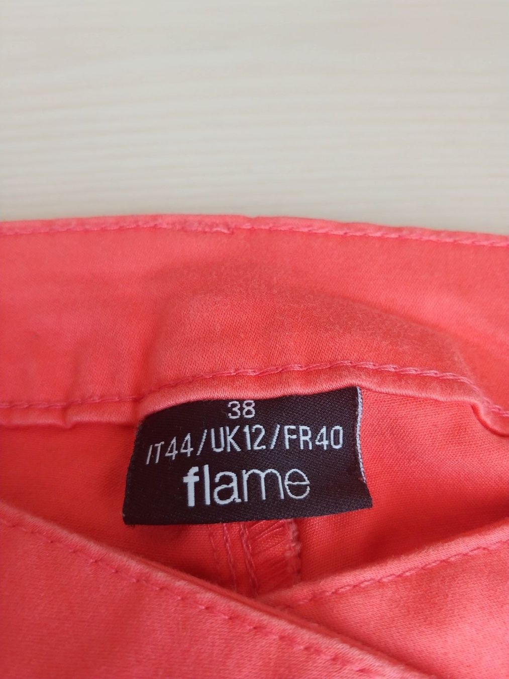 Pantaloni: Hose Damen Gr. 38 – Usato da Bäriswil BE venduto da Rezz 3
