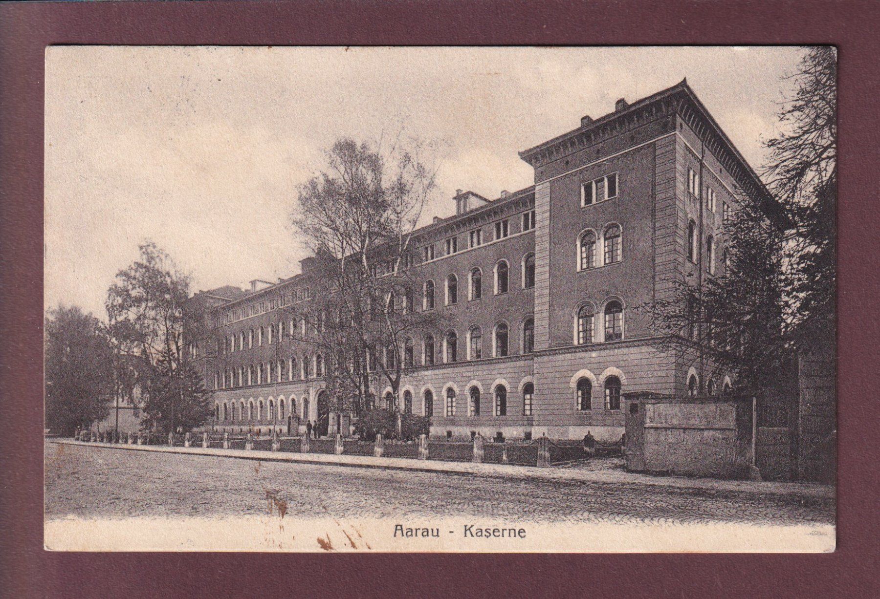 Ansichtskarten: AARAU - Kaserne - 1915 // Eckbug // – Gebraucht aus Pully von nicecards
