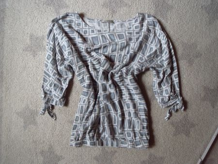 schöne NILE Damen Bluse Gr M mit Zug unten