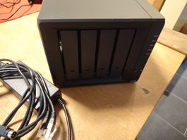 Synology NAS DS418play 4 Bay und 4x4TB WD Red