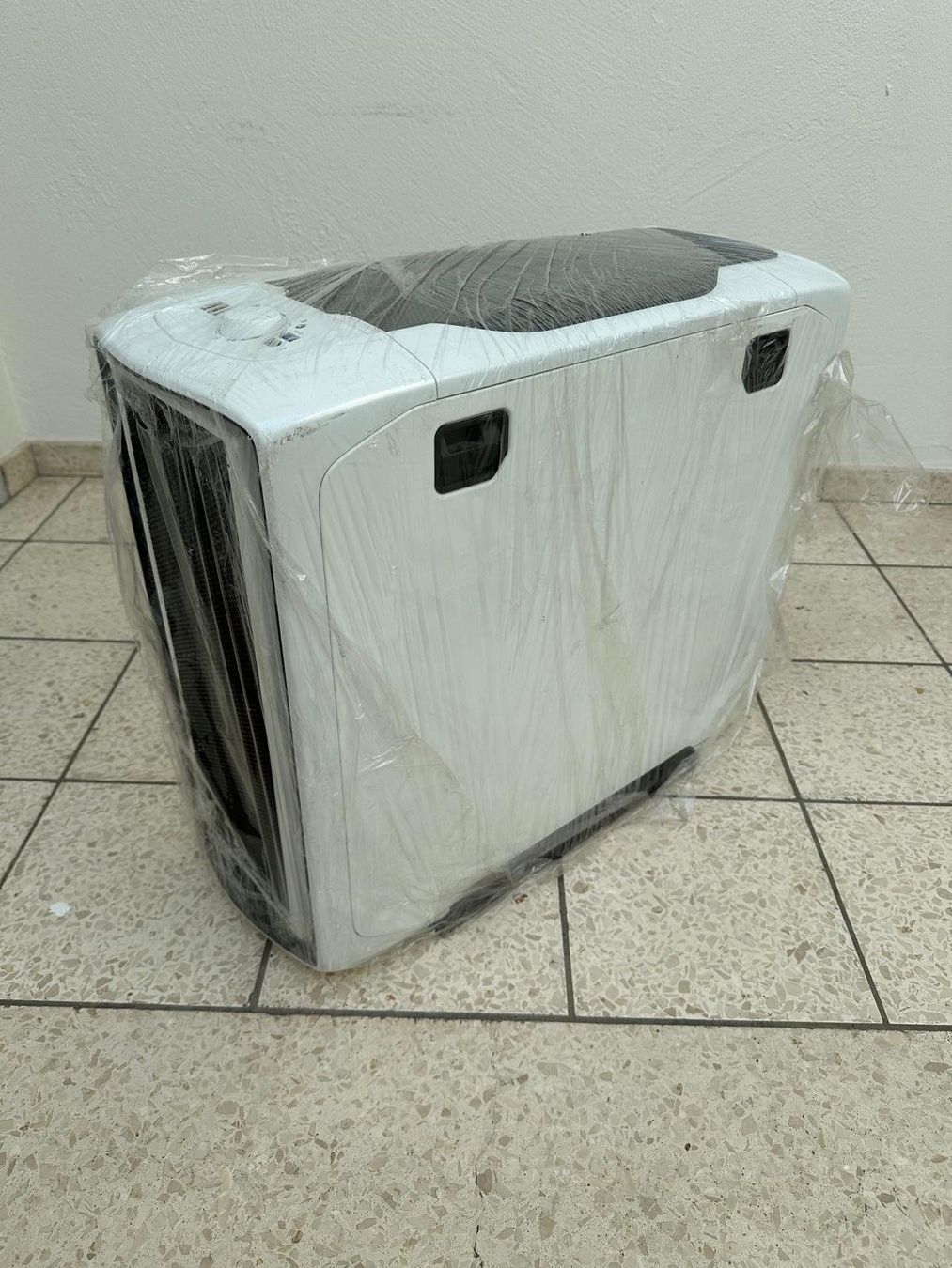 Corsair Custodie: PC Gehäuse Corsair Neu – Usato da Spreitenbach venduto da Space_X 5