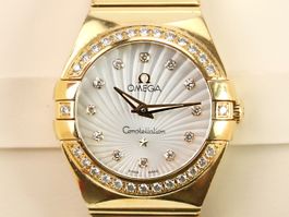 Gold Omega Constellation Damenarmbanduhr mit Diamanten